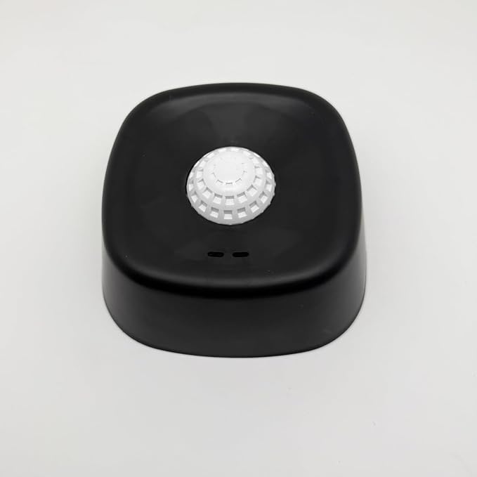 Spherical Slow-Eating Pet Liquid Bowl, Anti-Slip Slow-Eating Bowl for Licking, Used for Feeding Wet Food, Water and Snacks, Suitable for Dogs and Cats, Four Colors Licking Toys (Black, White Ball)
