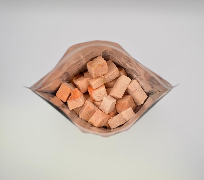 Freeze-Dried Wild Alaskan Salmon Treats for Dogs and Cats (4.0 oz) Made in Alaska