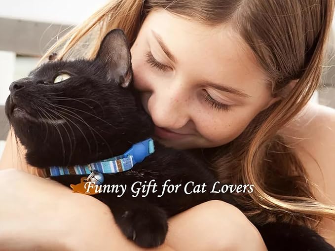 Miokkley Cute Black Cat Keychain, Funny Cat Lover Gifts for Women Men, Small Gifts for Mom Dad Cool Stuff Christmas Stocking Stuffers