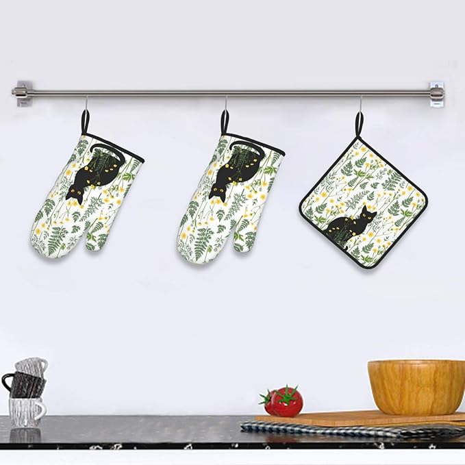Black Cat Wildflower Hot Pads and Oven Mitts Set of 3, Spring Summer Plants Kitchen Decor Potholders and Oven Mitts, Baking and Cooking Gifts for Chef Baker, Black Cat Gifts for Women & Kitchen Decor