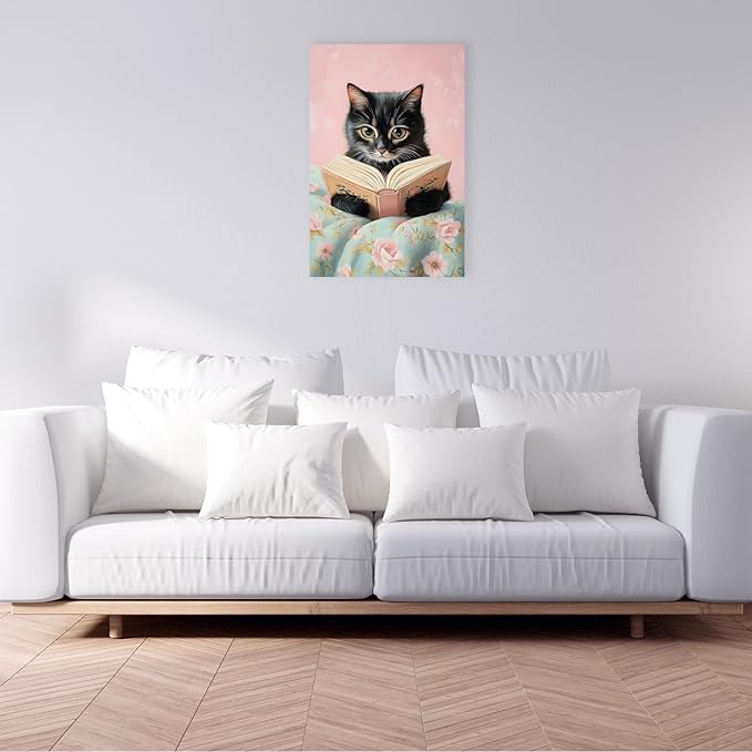 Vintage Cute Cat Canvas Wall Art Funny Cat Covered With Quilt Reading A Book Poster Trendy Cat Lovers Animal Aesthetic Prints Painting For Girls Room Bedroom Dorm Wall Decor 24x36in Framed