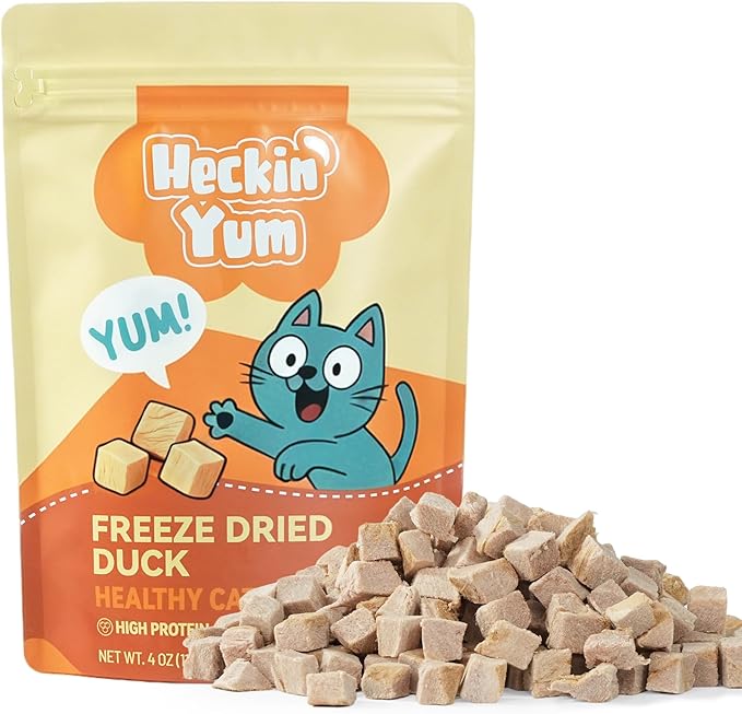 Freeze Dried Cat Treats, Single Ingredient Duck Bites Snacks for Cats & Dogs, Grain-Free High Protein Healthy Training Treats & Food Topper for Cats & Dogs, 4 oz