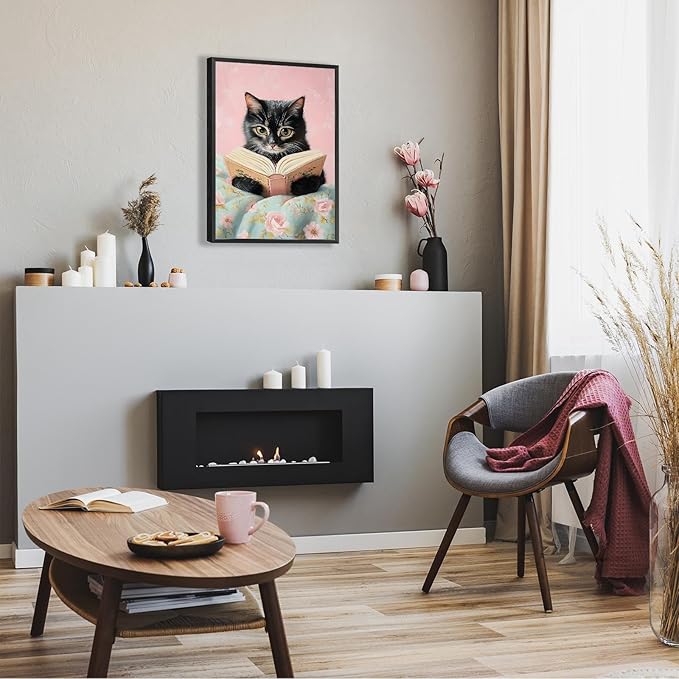 Vintage Cute Cat Canvas Wall Art Funny Cat Covered With Quilt Reading A Book Poster Trendy Cat Lovers Animal Aesthetic Prints Painting For Girls Room Bedroom Dorm Wall Decor 8x12in Framed
