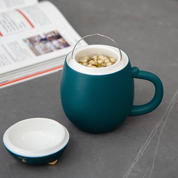 HEER Cat Tea Cup with Infuser and Lid - 13.5oz Ceramic Tea Mug - Cat Lover Gift for Friends Family. (Green)