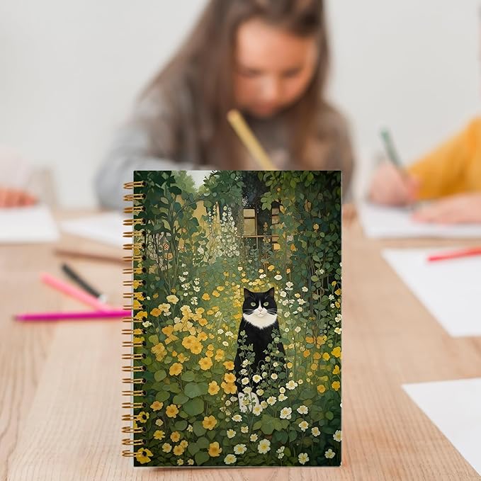 Wildflower Moody Cat Notebook, Retro Cottagecore Botanical Black and White Cat Journal for Writing, Witchy Cats Office Supplies, Spiral Notebook 5.5x8.3 Inch