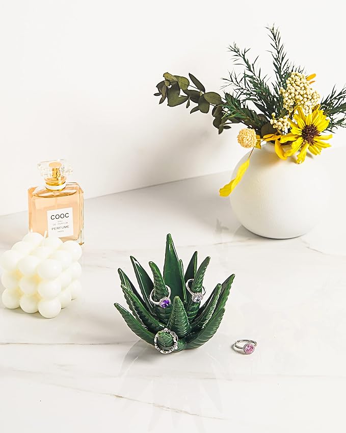 PUDDING CABIN Succulent Ring Holder, Ring Stand, Ring Display & Organizer, Cactus Aesthetic Preppy Room Decor, Birthday Gift for Women Friends, Christmas Green Room Decor