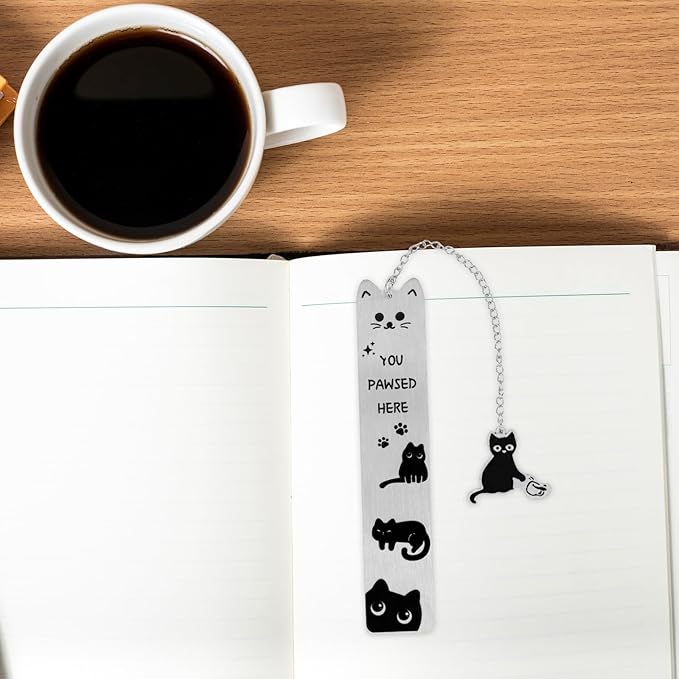 Black Cat Bookmark, Zinc Alloy Aesthetics Silver Metal Bookmark for Reading Lovers Funny Gift Cute Reading Accessories for Men Women Book Enthusiasts (Three Black Cats)
