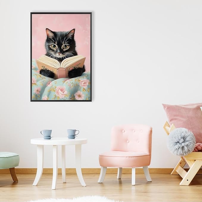 Vintage Cute Cat Canvas Wall Art Funny Cat Covered With Quilt Reading A Book Poster Trendy Cat Lovers Animal Aesthetic Prints Painting For Girls Room Bedroom Dorm Wall Decor 8x12in Framed