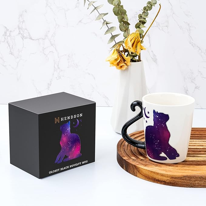 Color Changing Cat Coffee Mug for Cat Lovers - Mom Birthday Gifts for Women - Crazy Kitten Lady Mugs for Animal Lover Mom, Daughter, Sister, Aunt, Wife, Best Friends, BFF, Coworkers, Her - 12oz