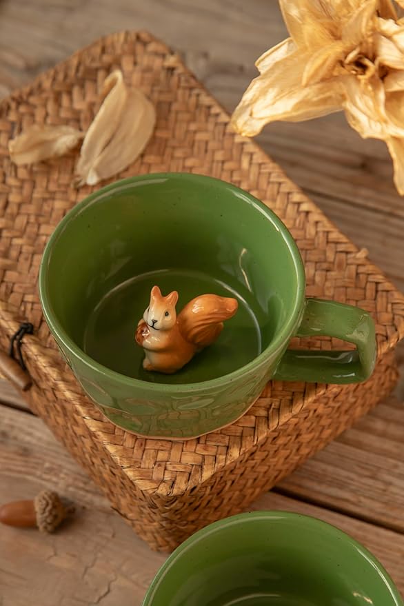 DIHOclub Farmhouse Ceramic Coffee Mug with Squirrel Figurine – Rustic Stoneware Cup, Matte Finish, Ideal for Breakfast & Home Decor (Green Squirrel)