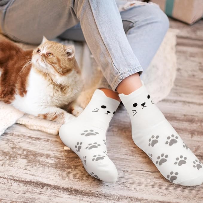 UAREHIBY Cat Gifts for Women,Best Gifts for Cat Lovers,Mothers Day,Birthday,Christmas Gift for Crazy Cats Lady,Daughter,Sister,Aunt,Wife,Best Friend,BFF,Coworkers,Her,Personalized Valentines Day Gift