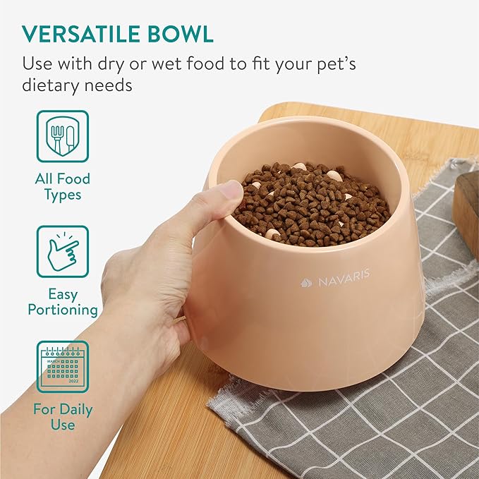 Navaris Elevated Dog Slow Feeder Bowl - Suitable for Wet & Dry Food - Dog & Cat Bowl to Slow Down Feeding - Large Puppy Bowls - Anti-Slip, Easy to Clean - Peach