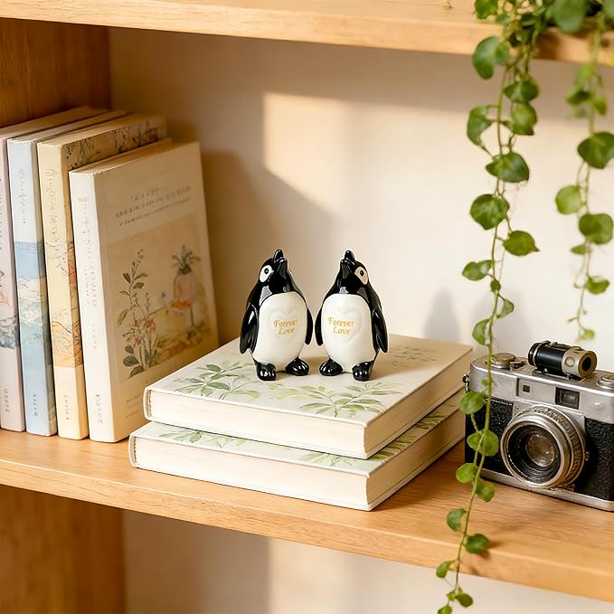 Penguin Gifts for Him Her Boyfriend Girlfriend, Set of 2 Ceramic Penguin Figurines Forever Love Anniversary Birthday Gifts for Women Men, Romantic Valentines Gift for Wife Husband Couples Cute Decor