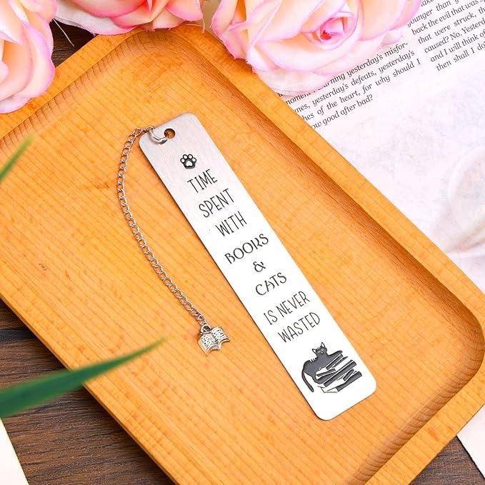 Cute Cat Bookmark, Zinc Alloy Black Cat Themed Book Marker Book Lover Gift Funny Practical Reading Accessories Merch for Reader Women Men