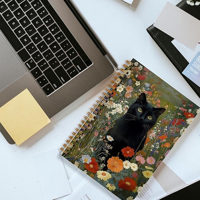 Vintage Moody Floral Black Cat Notebook, Cottagecore Wildflower Black Kitty Journal for Writing, Witchy Cat Office Supplies, Spiral Notebook 5.5x8.3 Inch