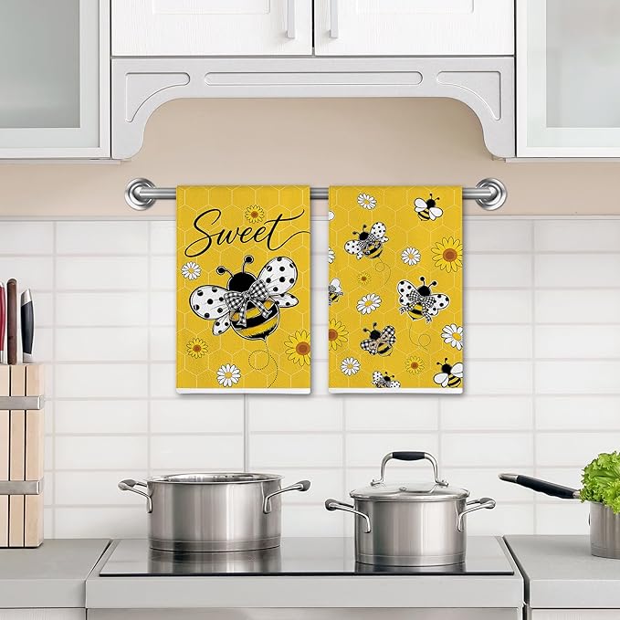 Hexagram Bee Kitchen Towels Set of 2, Bee Gifts for Women, Funny Cute Housewarming Dish Hand Towels for Home Kitchen Decor