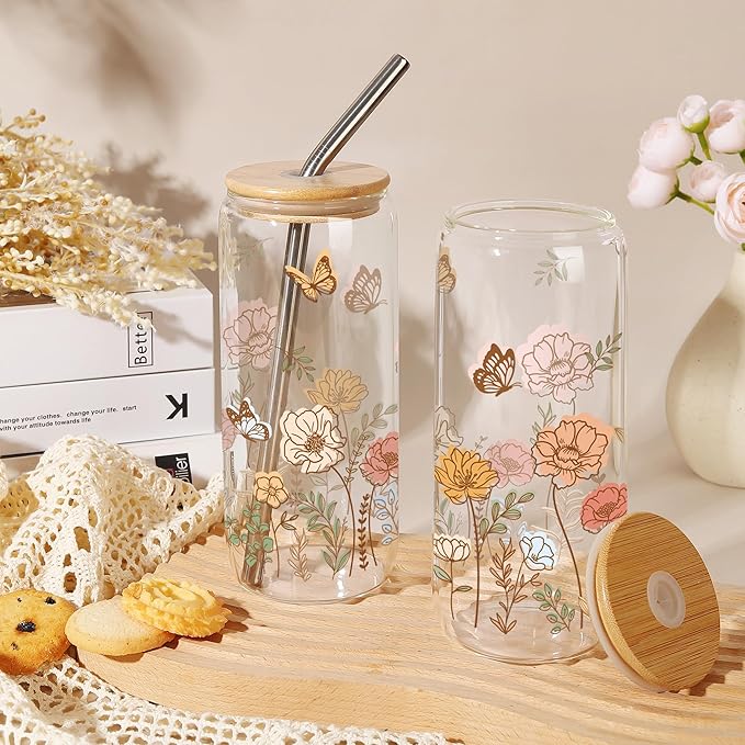 Joeyan Glass Cups with Lids and Straws - 20oz Iced Coffee Cup, Boho Floral Butterfly Glass Tumbler, Aesthetic Drinking Glasses for Smoothie Boba Tea, Birthday Mothers Day Gifts for Women, Mom, Friend