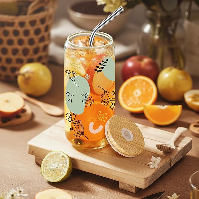 Joeyan Glass Cup with Lid and Straw, 20oz Iced Coffee Cup, Boho Dreamcatcher Floral Pattern Tumbler, Aesthetic Drinking Glasses for Smoothie Boba Tea, Bohemian Mothers Day Gift for Women Mom Friend