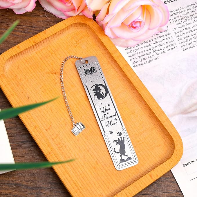 Cat Bookmark for Women, Zinc Alloy Funny Kitten Bookmarks with Book Pendent Cute Animals Book Marker Reading Accessories for Cat Lovers